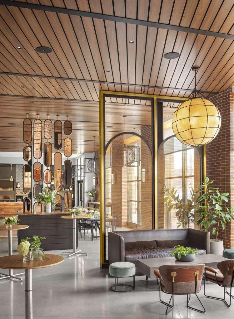 Canopy By Hilton Portland Waterfront Интериор снимка